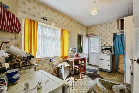 3 bedroom detached bungalow for sale, Lumley Crescent, SKEGNESS