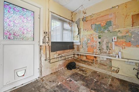 3 bedroom semi-detached house for sale, Claremont Road, NW2