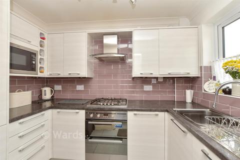 2 bedroom semi-detached house for sale, Crescent Road, Erith DA8