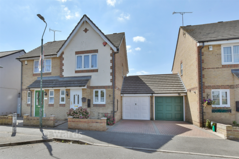 2 bedroom semi-detached house for sale, Crescent Road, Erith DA8