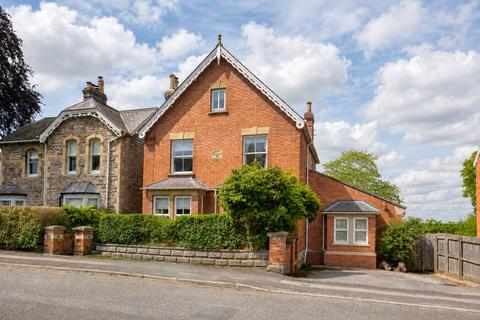 4 bedroom detached house for sale, Period family home - Glastonbury