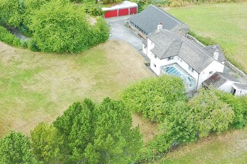 4 bedroom detached house for sale, Gamble Lane, Farnley, Leeds