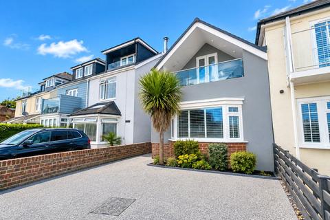 4 bedroom house to rent, Outram Road, West Sussex PO22