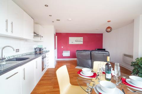 1 bedroom flat for sale, Greenheys Lane West, Manchester M15