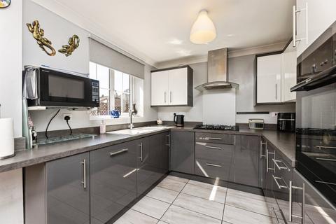 4 bedroom detached house for sale, Poppy Fields Way, Pontefract