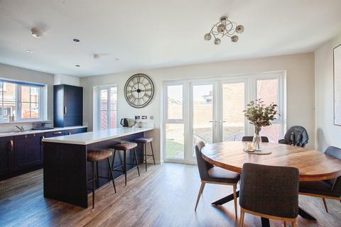 4 bedroom detached house for sale, Rosefinch Road, Goldthorpe, Rotherham