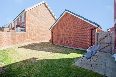 4 bedroom detached house for sale, Rosefinch Road, Goldthorpe, Rotherham