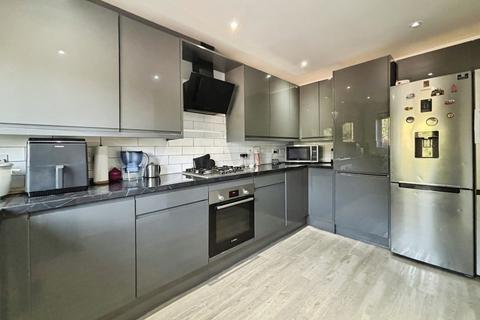 Exning Road, London E16