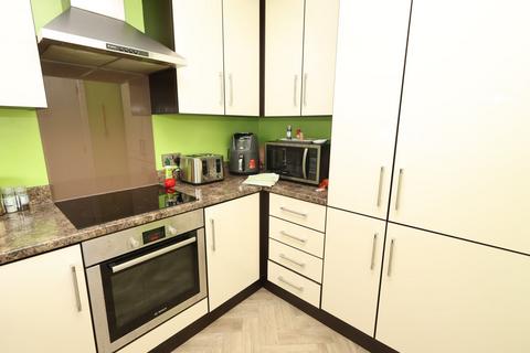 undefined, Urmston Lane, Stretford, M32