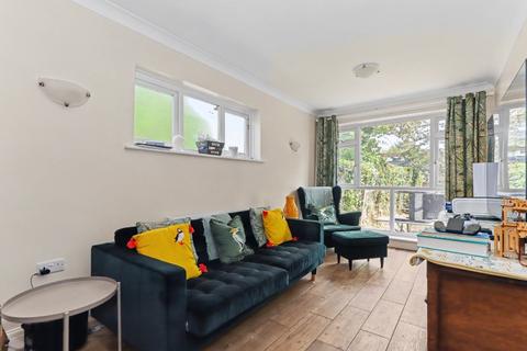 5 bedroom house to rent, Henley Avenue, Oxford