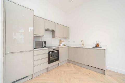 undefined, Gordon Road, London W5