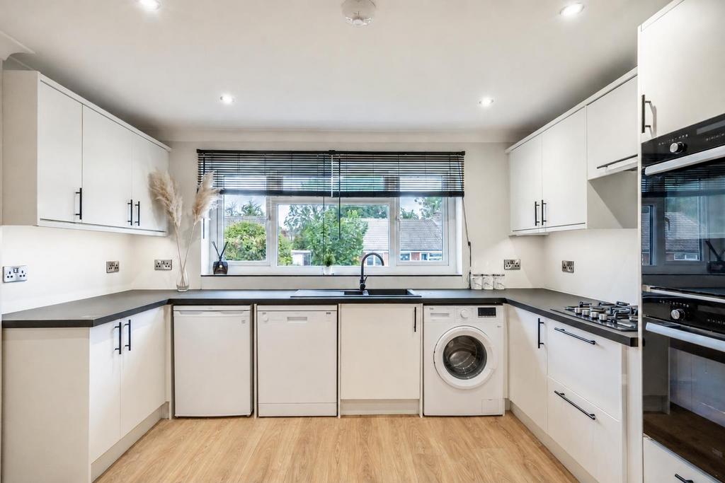 House in York - View 4