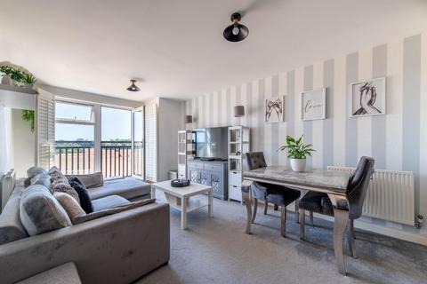 1 bedroom flat for sale, Tanners Close, Crayford