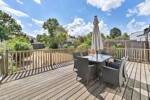 8 bedroom semi-detached house for sale, Howden Road, South Norwood, London, SE25
