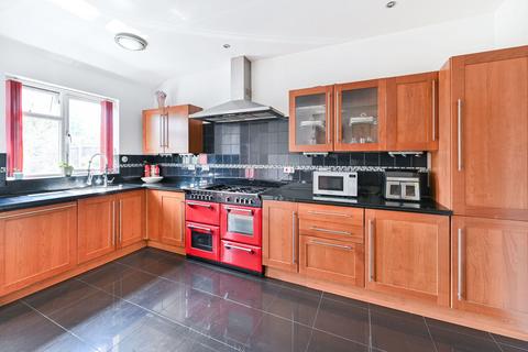 8 bedroom semi-detached house for sale, Howden Road, South Norwood, London, SE25