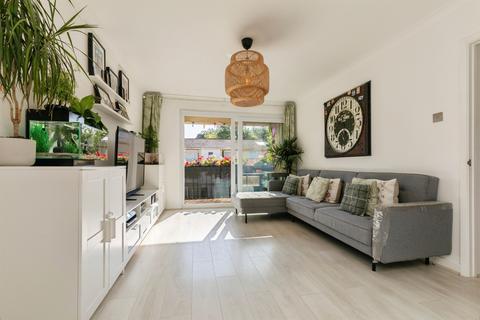 2 bedroom flat for sale, Jesse Hughes Court, Bath