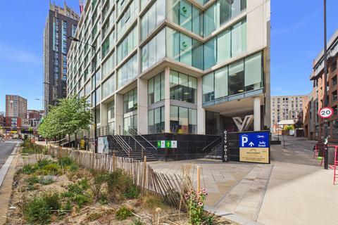 Apt 72 City Point, Solly Street, Sheffield, S1 4BP