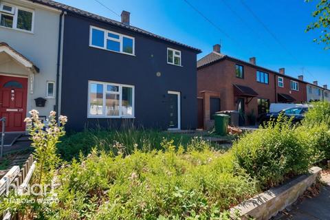 Hailsham Road, Harold Hill