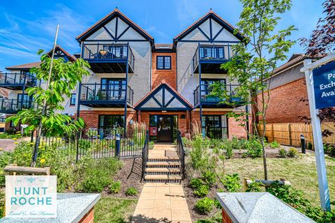 undefined, Apartment 7, 20 Chalkwell Avenue, Westcliff-On-Sea, Essex, SS0