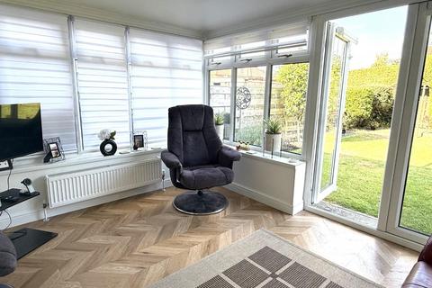 4 bedroom end of terrace house for sale, Wilkinson Way, Strensall, York