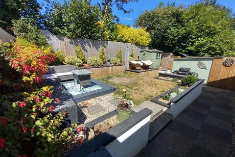 2 bedroom bungalow for sale, Laurel Avenue, Bideford, Devon, Bideford EX39