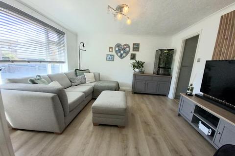 2 bedroom bungalow for sale, Laurel Avenue, Bideford, Devon, Bideford EX39