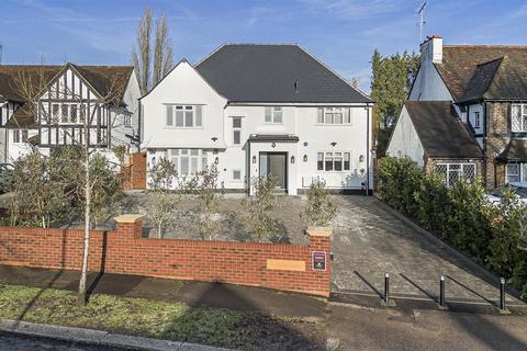 Lancaster Avenue, Barnet