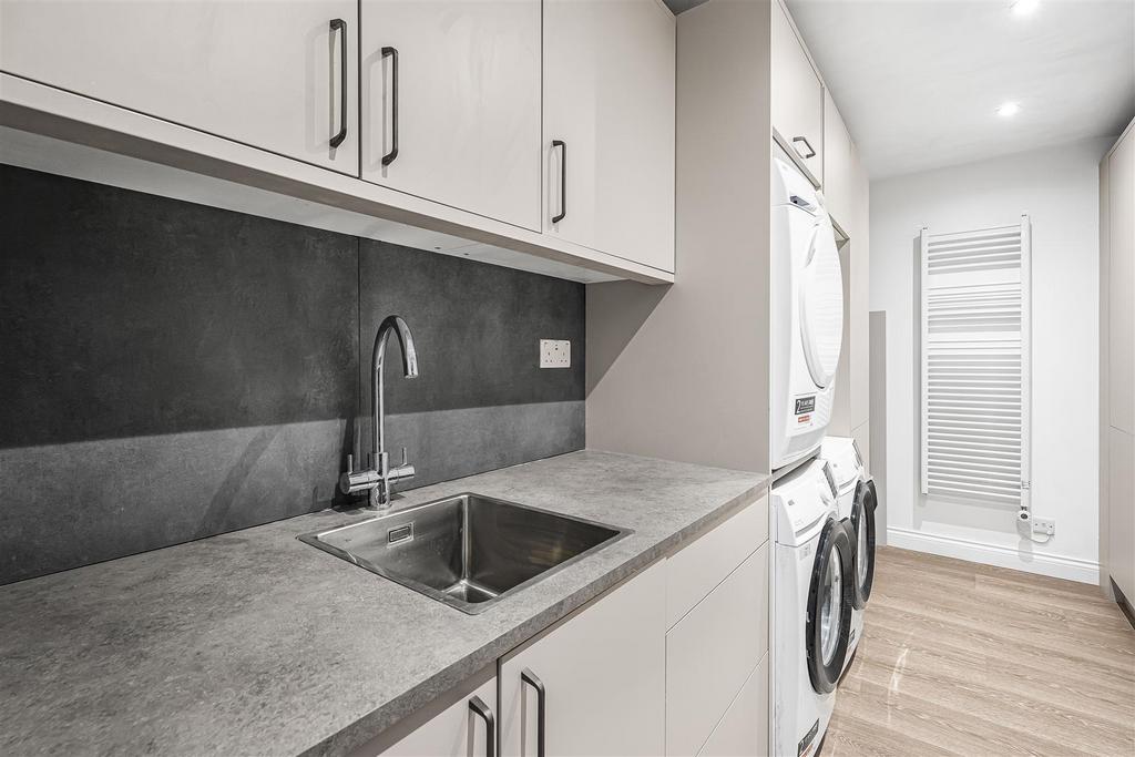 Utility room, utility