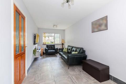 5 bedroom detached house for sale, Red Cottage Mews, London Road, Langley SL3