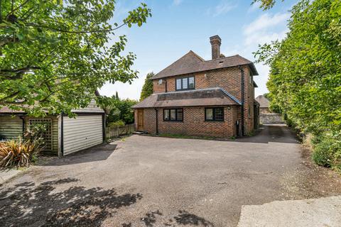 4 bedroom detached house for sale, High Street, Haslemere, Surrey