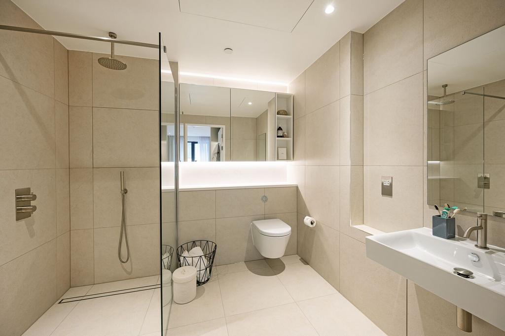 Apartment in London - More