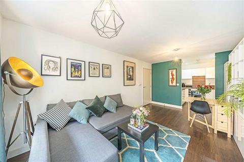 1 bedroom flat for sale, Milles Square, London SW9