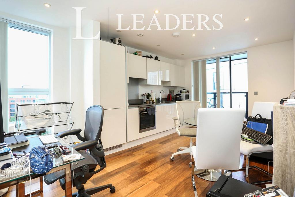 Apartment in London - View 3