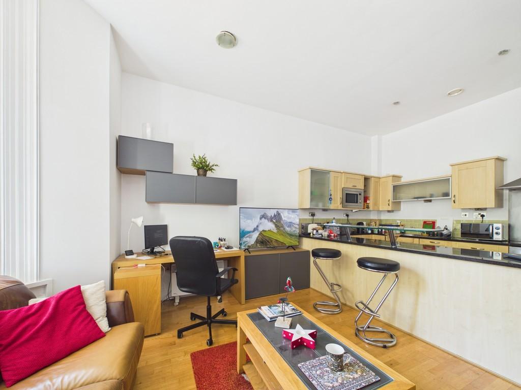 Apartment in Newcastle upon Tyne, Jesmond - More