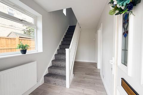 3 bedroom semi-detached house for sale, The Uplands, Stoke-on-trent, ST8