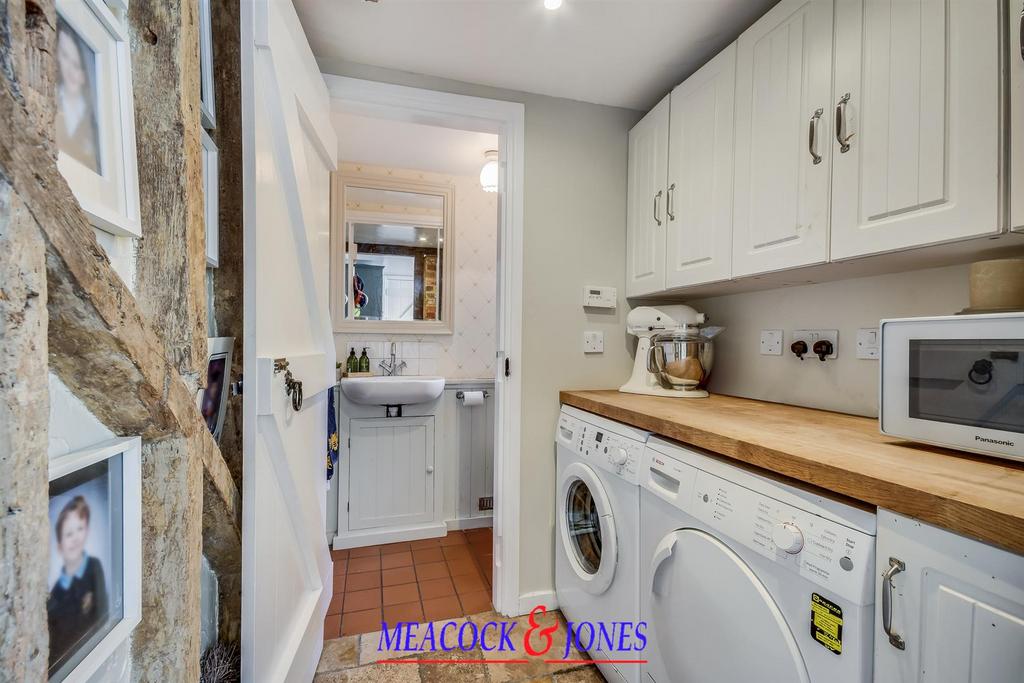 Utility room, utility