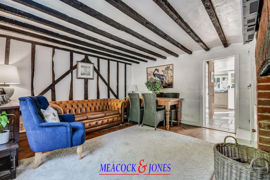 Living room, period