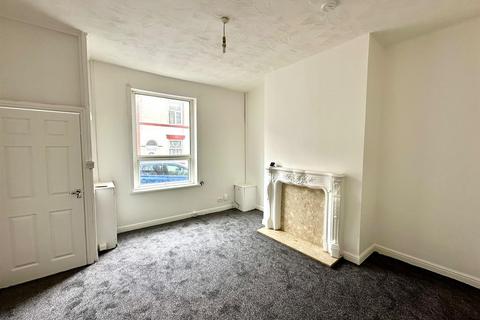2 bedroom terraced house for sale, Regent Street, Bury
