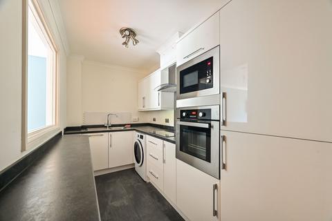 Ensign Street, Tower Hill, London, E1