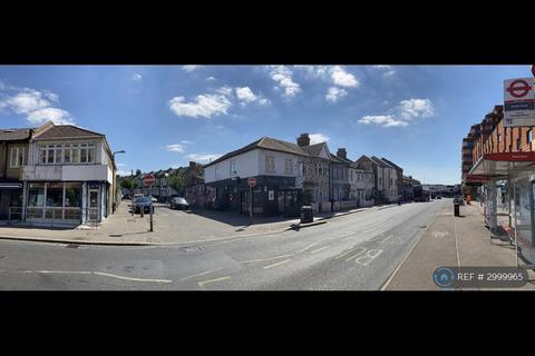 undefined, Blackhorse Lane, London, E17