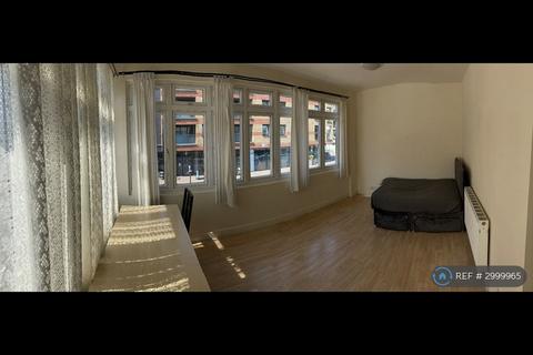 undefined, Blackhorse Lane, London, E17