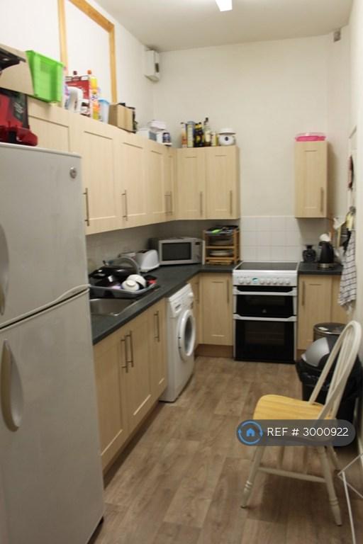 Apartment in Edinburgh, Southside - View 5