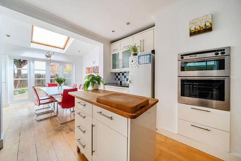 3 bedroom maisonette for sale, Acton Lane, Chiswick, London, W4