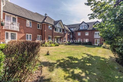 2 bedroom flat for sale, Chase Close, Southport PR8