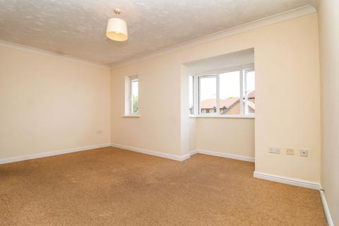 1 bedroom flat for sale, Redwood Grove, Bedford MK42