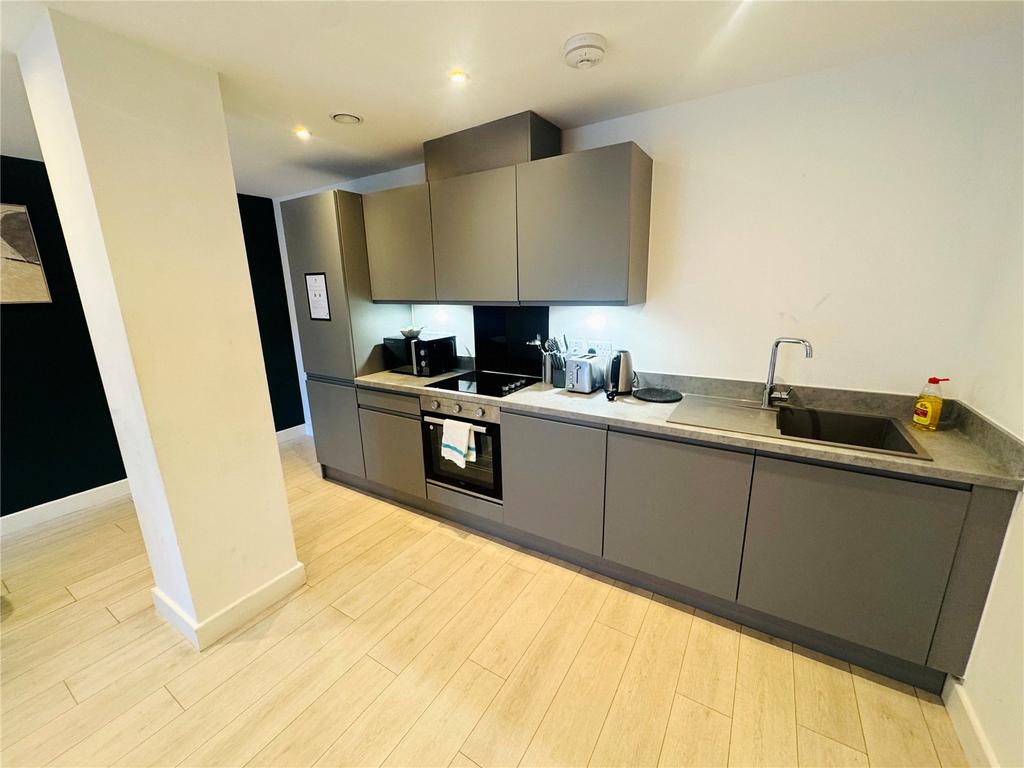 House in Salford, Ordsall - View 3