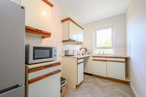 1 bedroom flat for sale, Potters Lane, High Barnet, Barnet, EN5