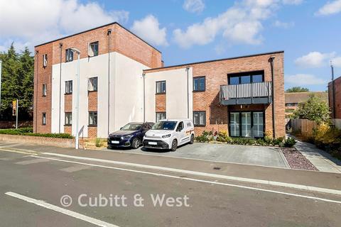 2 bedroom ground floor flat for sale, Deora Place, Worthing BN13