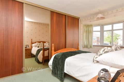3 bedroom semi-detached house for sale, Meadow Walk, Snodland, Kent