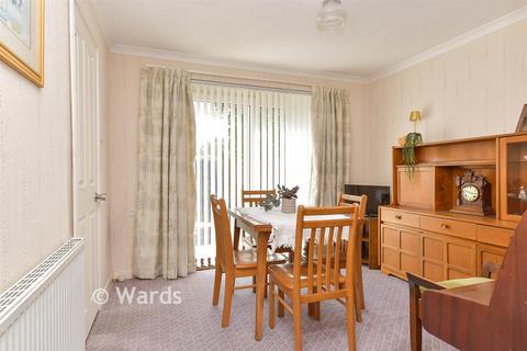 3 bedroom semi-detached house for sale, Meadow Walk, Snodland ME6